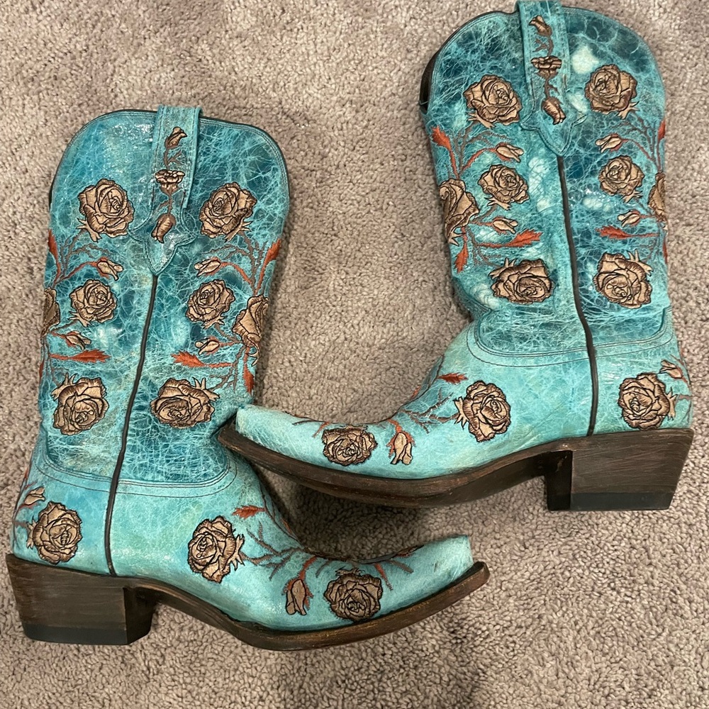 Lucchese Turquoise Roses and thorns boots - Picture 11 of 12